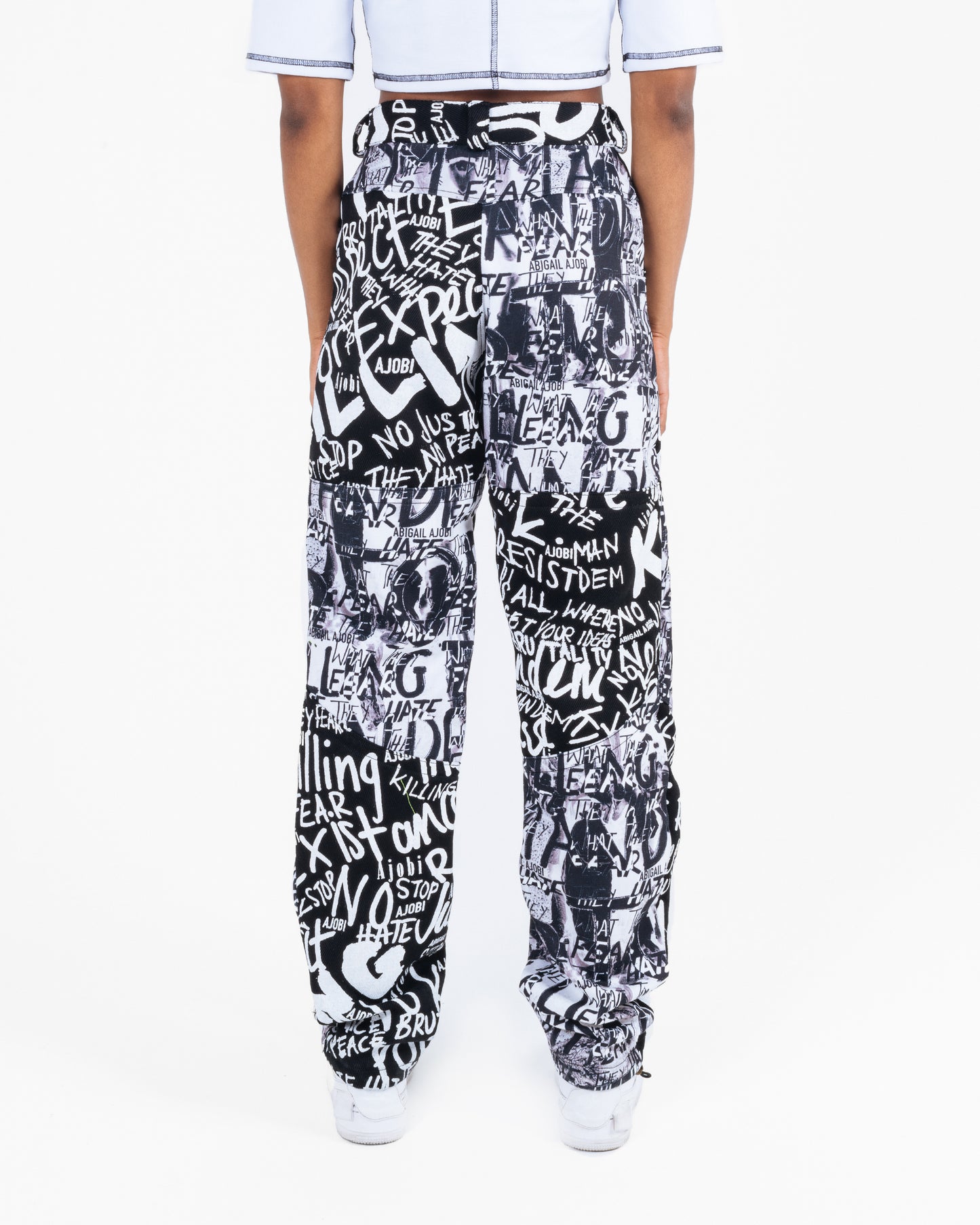 EXPECT RESISTANCE PANELED TROUSERS (PRINTED)